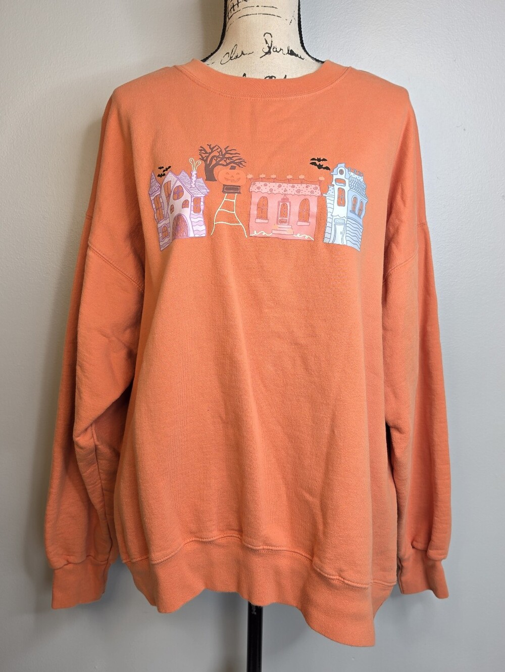 Y2k Hanes Ultimate Cotton Halloween Oversized Sweatshirt XL Orange Haunted House